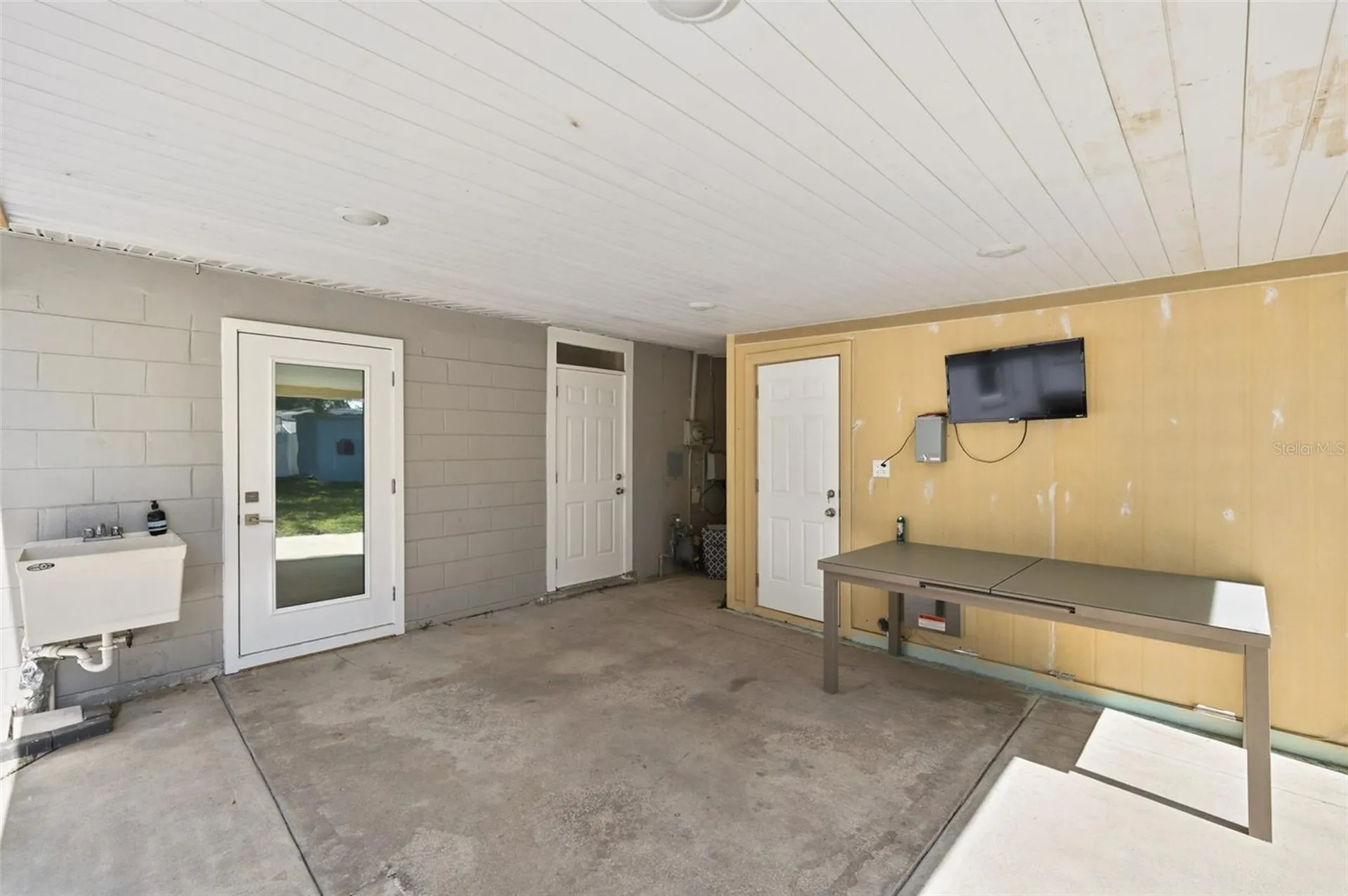 15549 Newport Road Clearwater FL 33764