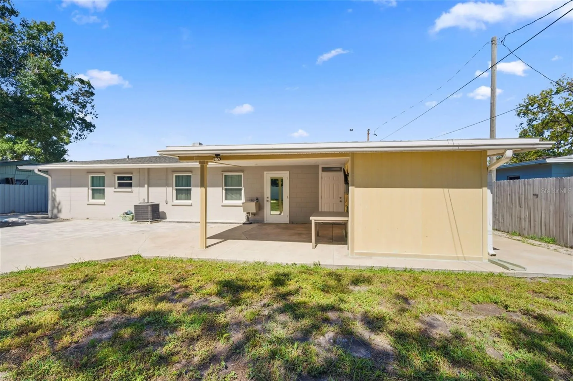15549 Newport Road Clearwater FL 33764