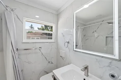 15549 Newport Road Clearwater FL 33764