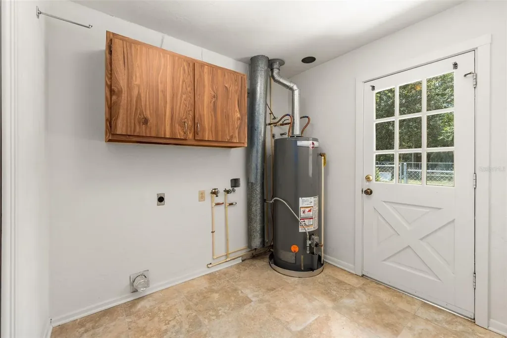 7610 NW 40th Avenue Gainesville FL 32606