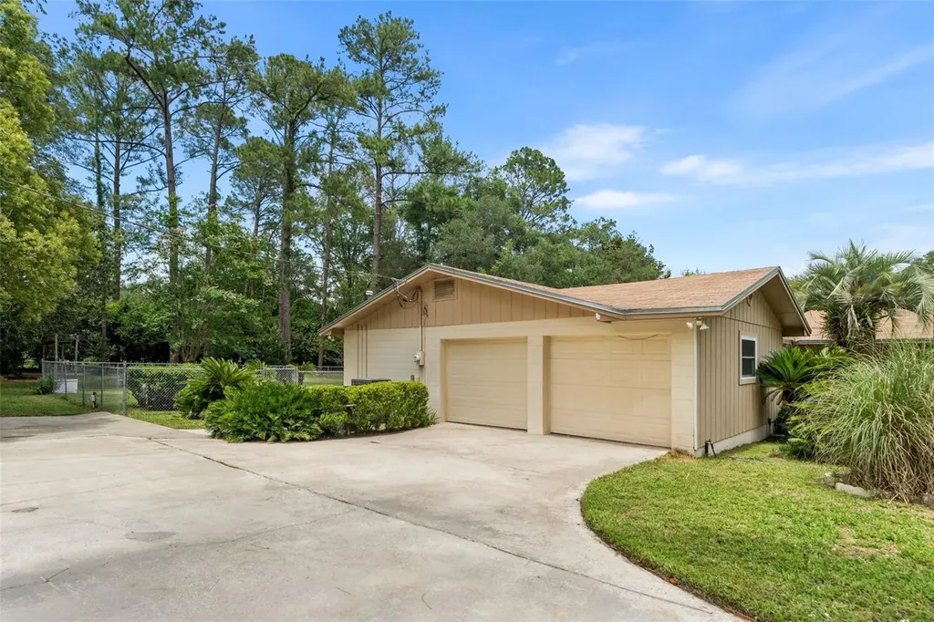 7610 NW 40th Avenue Gainesville FL 32606