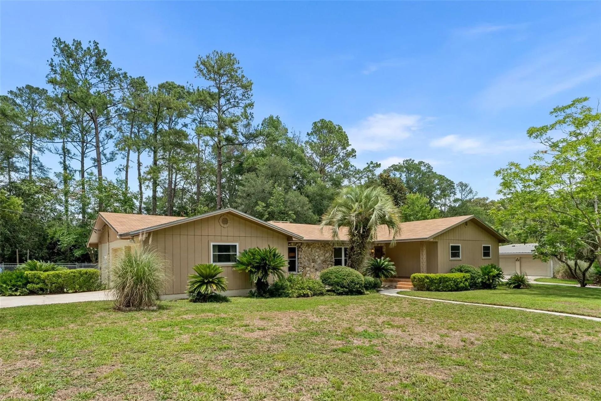 7610 NW 40th Avenue Gainesville FL 32606
