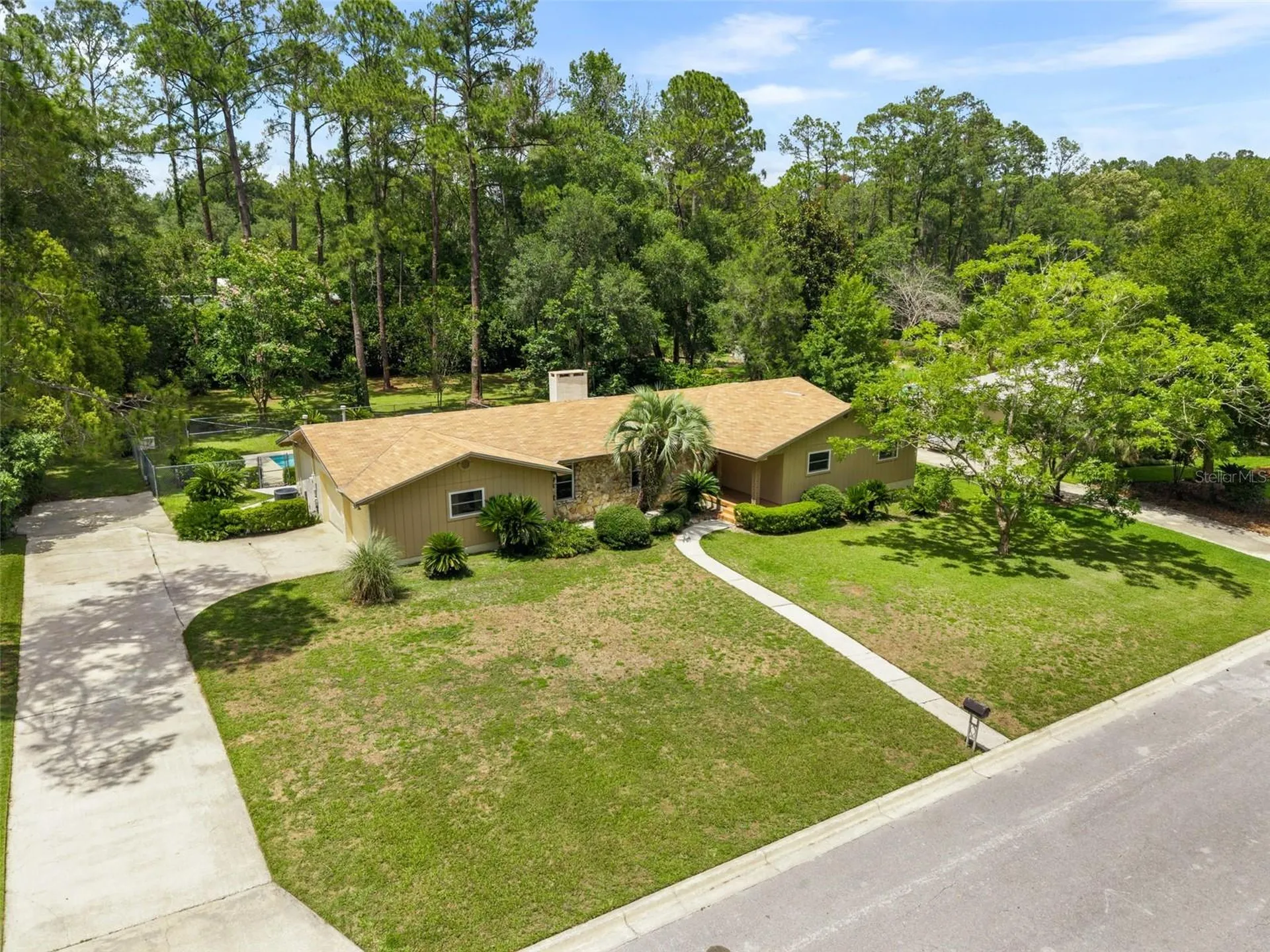7610 NW 40th Avenue Gainesville FL 32606