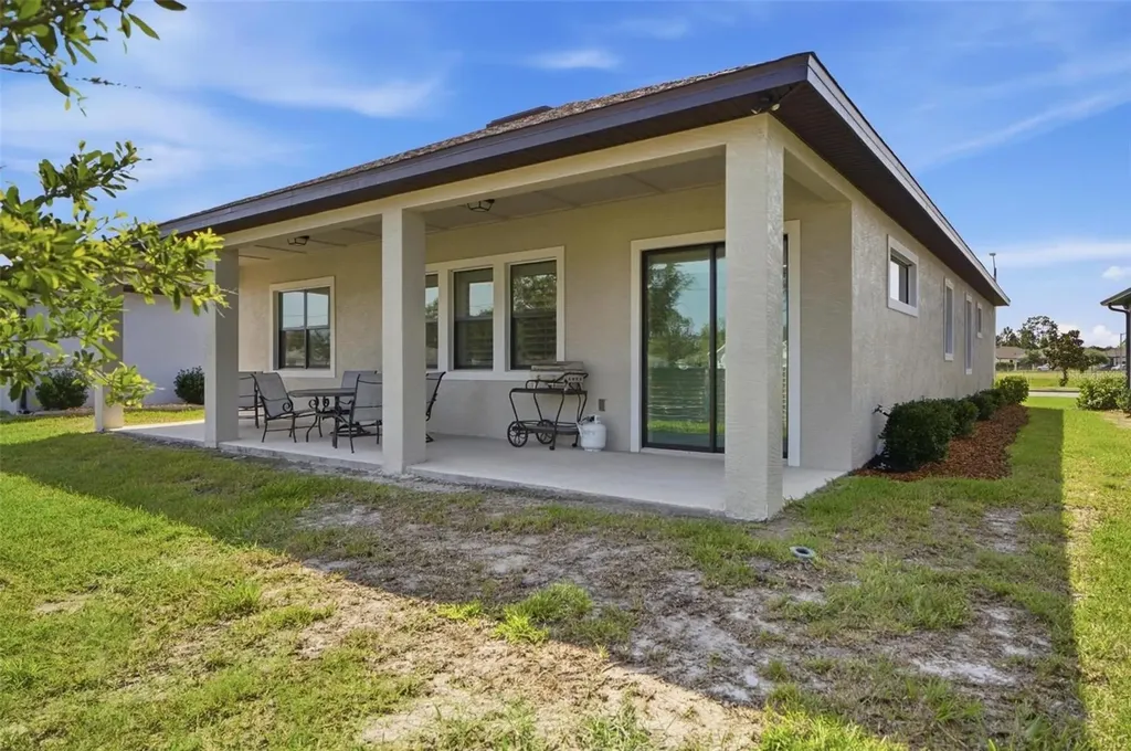 17 Green Circle Palm Coast FL 32164
