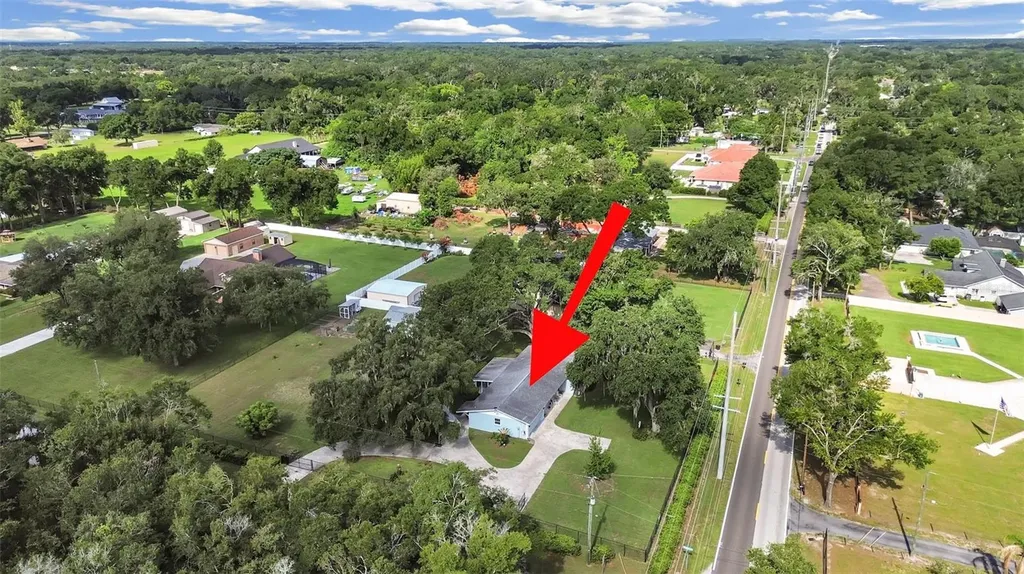 3707 Bloomingdale Avenue Valrico FL 33596