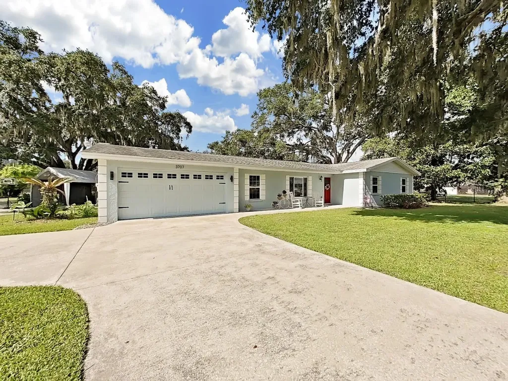 3707 Bloomingdale Avenue Valrico FL 33596