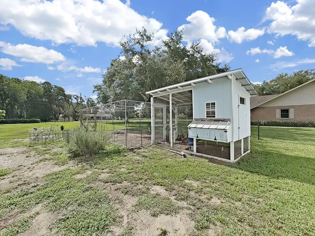 3707 Bloomingdale Avenue Valrico FL 33596