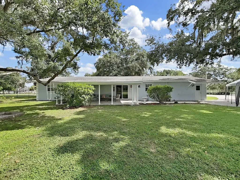 3707 Bloomingdale Avenue Valrico FL 33596