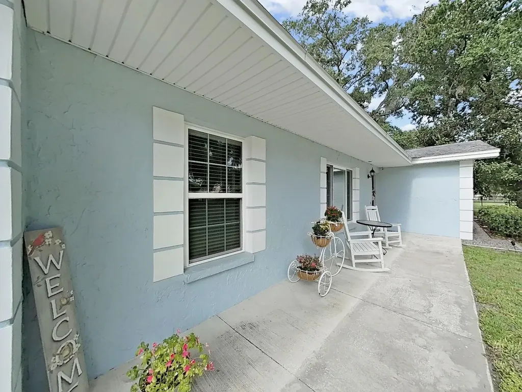 3707 Bloomingdale Avenue Valrico FL 33596