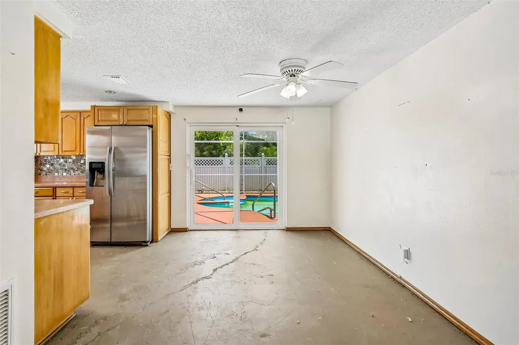 5415 1st Street NE St Petersburg FL 33703