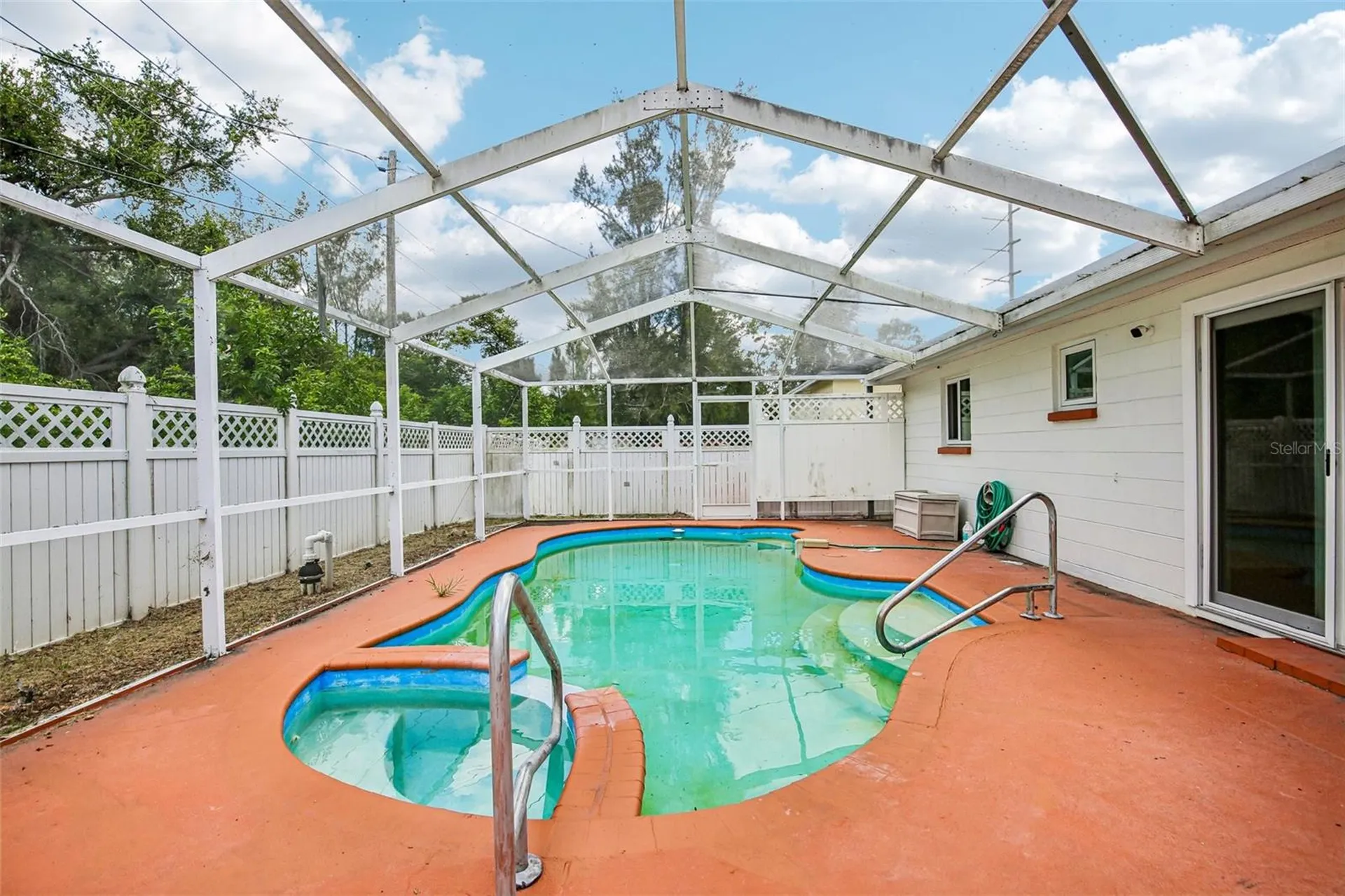 5415 1st Street NE St Petersburg FL 33703