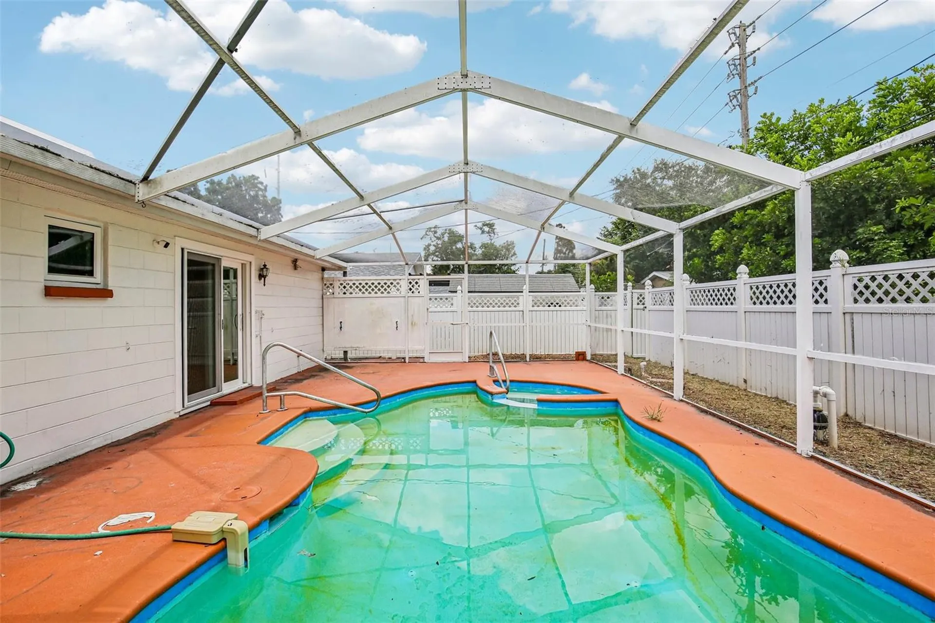 5415 1st Street NE St Petersburg FL 33703
