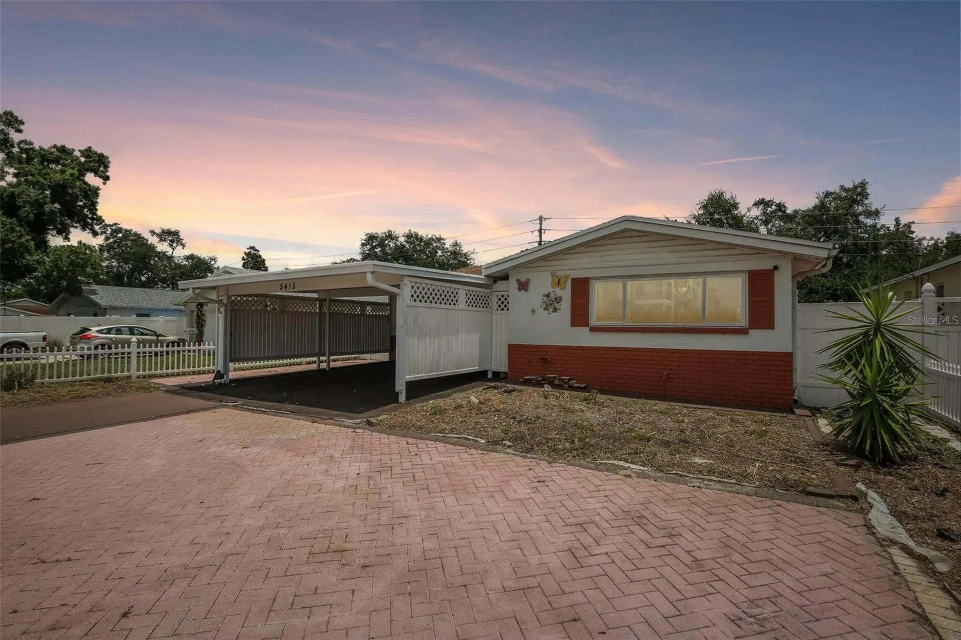 5415 1st Street NE St Petersburg FL 33703