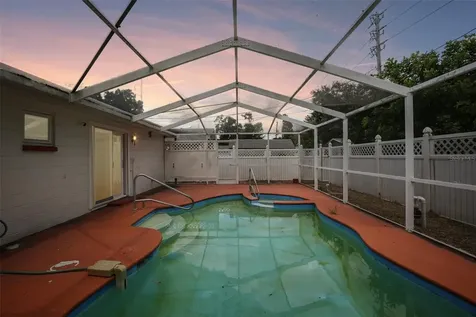5415 1st Street NE St Petersburg FL 33703