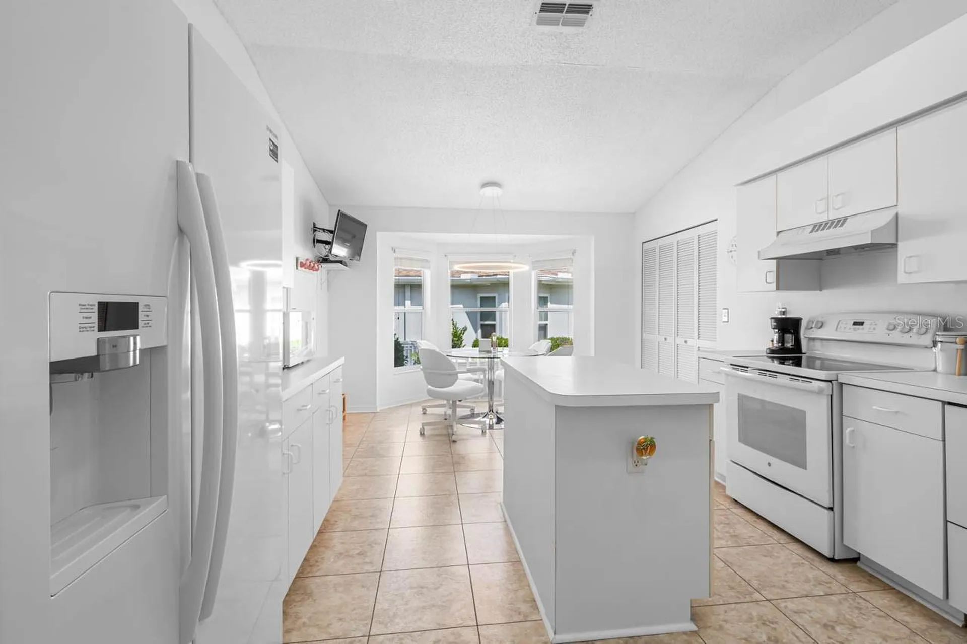 1005 Mcdaniel Street Sun City Center FL 33573
