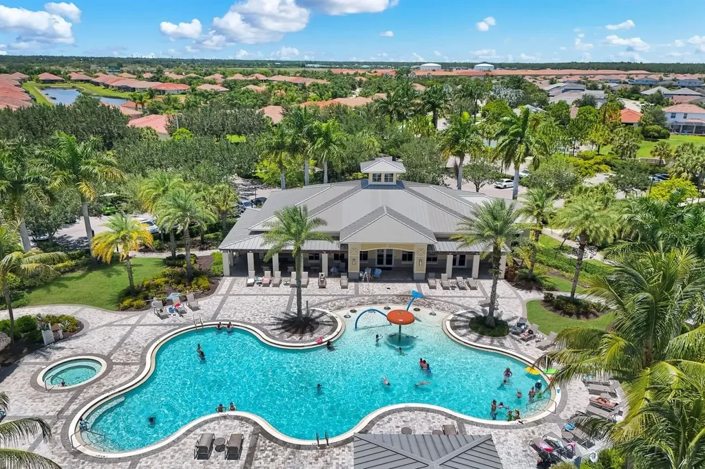 2175 Dragonfruit Way Naples FL 34120