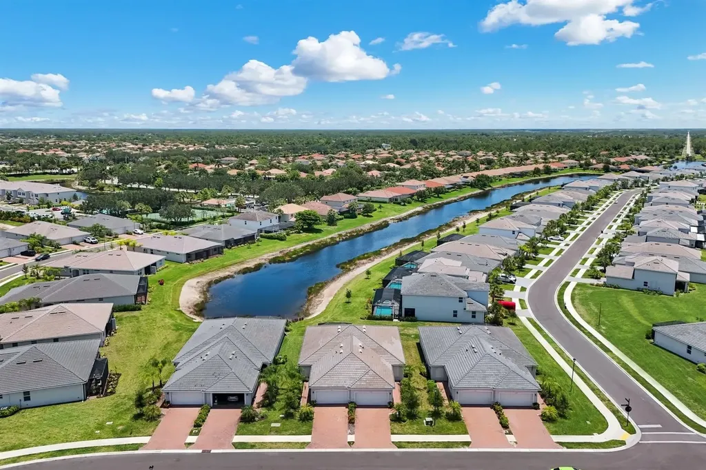 2175 Dragonfruit Way Naples FL 34120