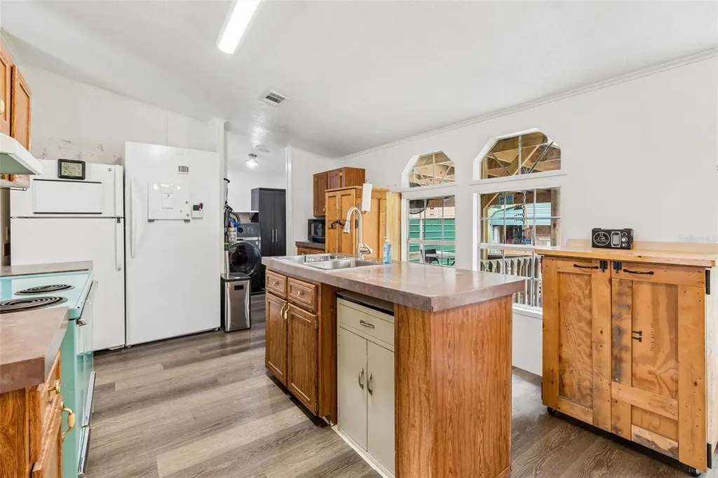 17808 Dogwood Drive Lutz FL 33558