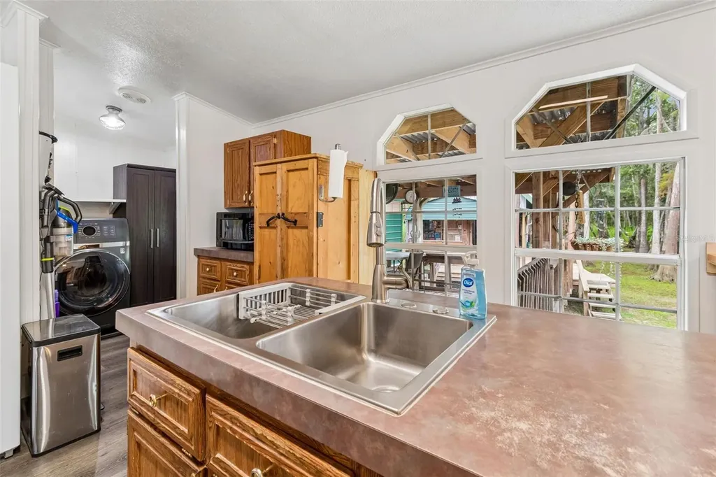 17808 Dogwood Drive Lutz FL 33558