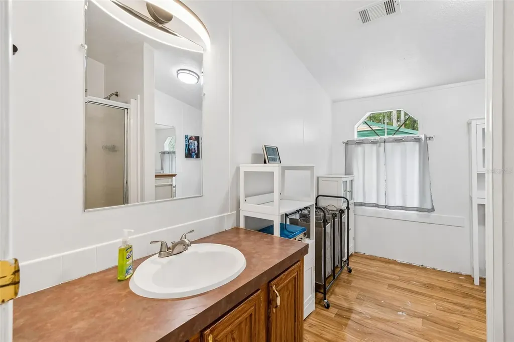 17808 Dogwood Drive Lutz FL 33558
