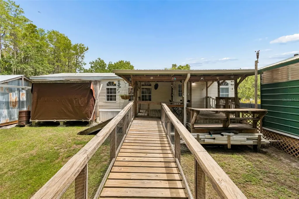 17808 Dogwood Drive Lutz FL 33558