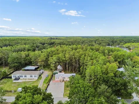 17808 Dogwood Drive Lutz FL 33558