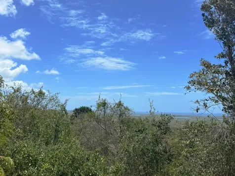 89 Calle Casa Hix Vieques PR 00765