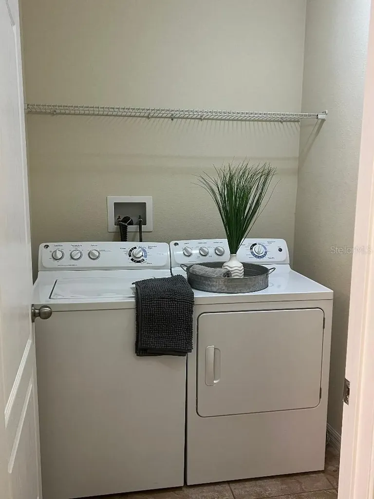 1142 Ballard Green Place Brandon FL 33511