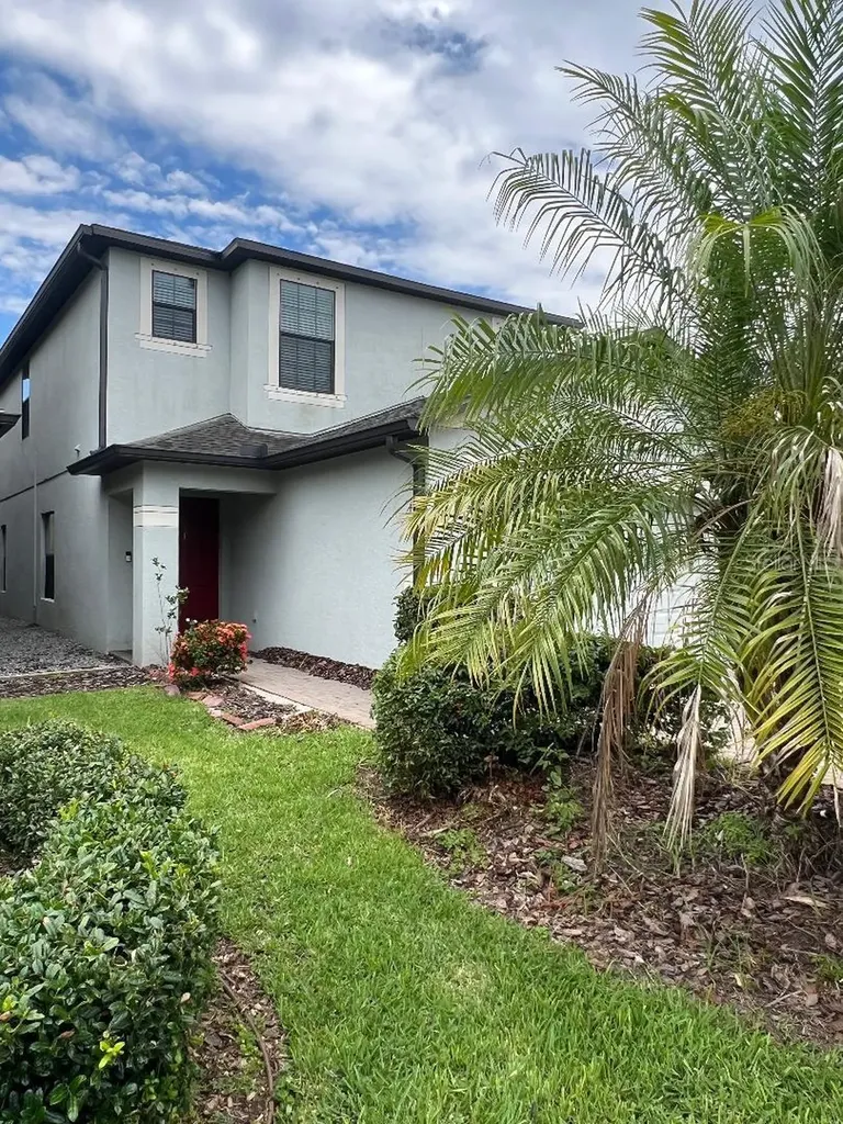 1142 Ballard Green Place Brandon FL 33511