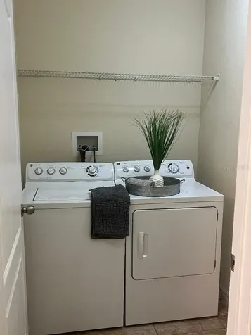 1142 Ballard Green Place Brandon FL 33511