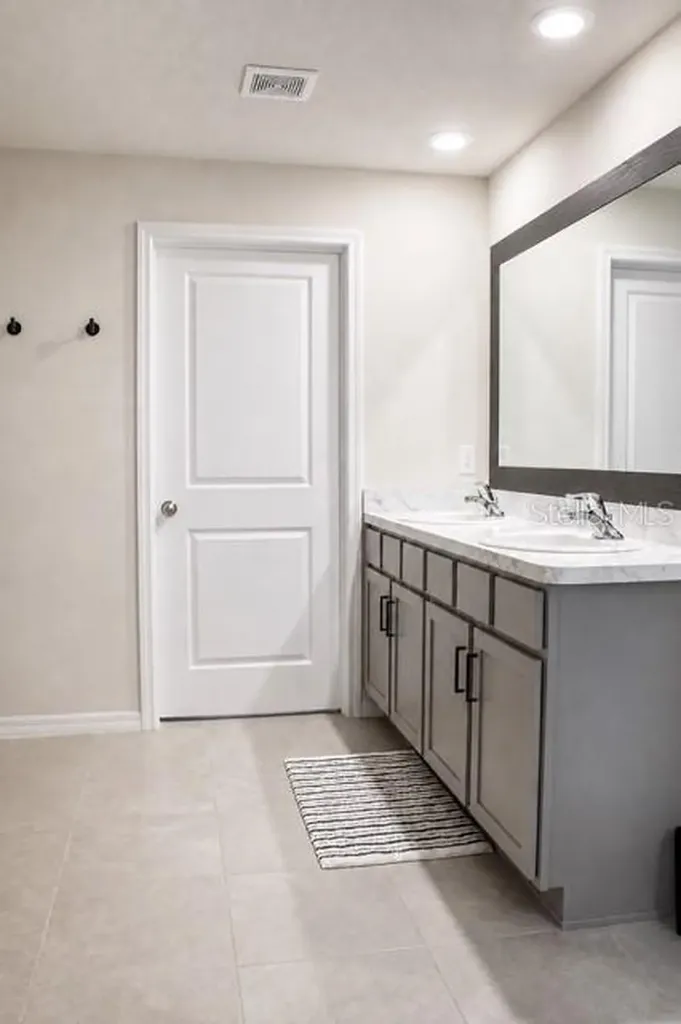 4208 Dovetail Lane Palmetto FL 34221