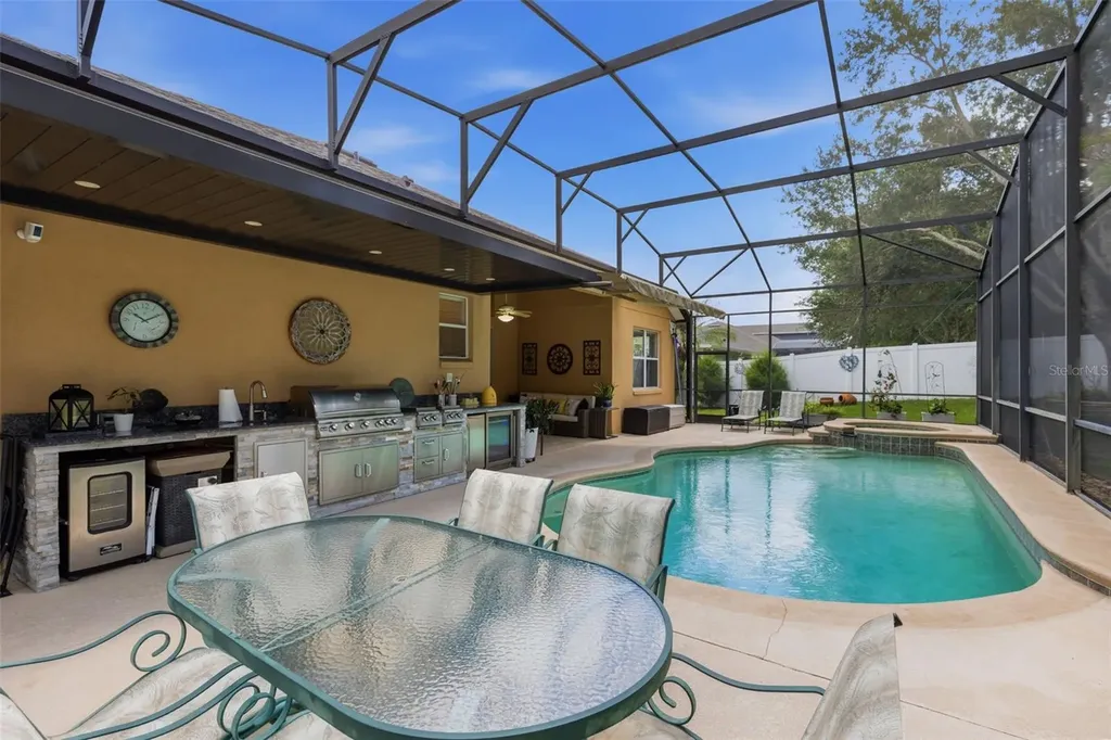 226 Alexandria Place Drive Apopka FL 32712