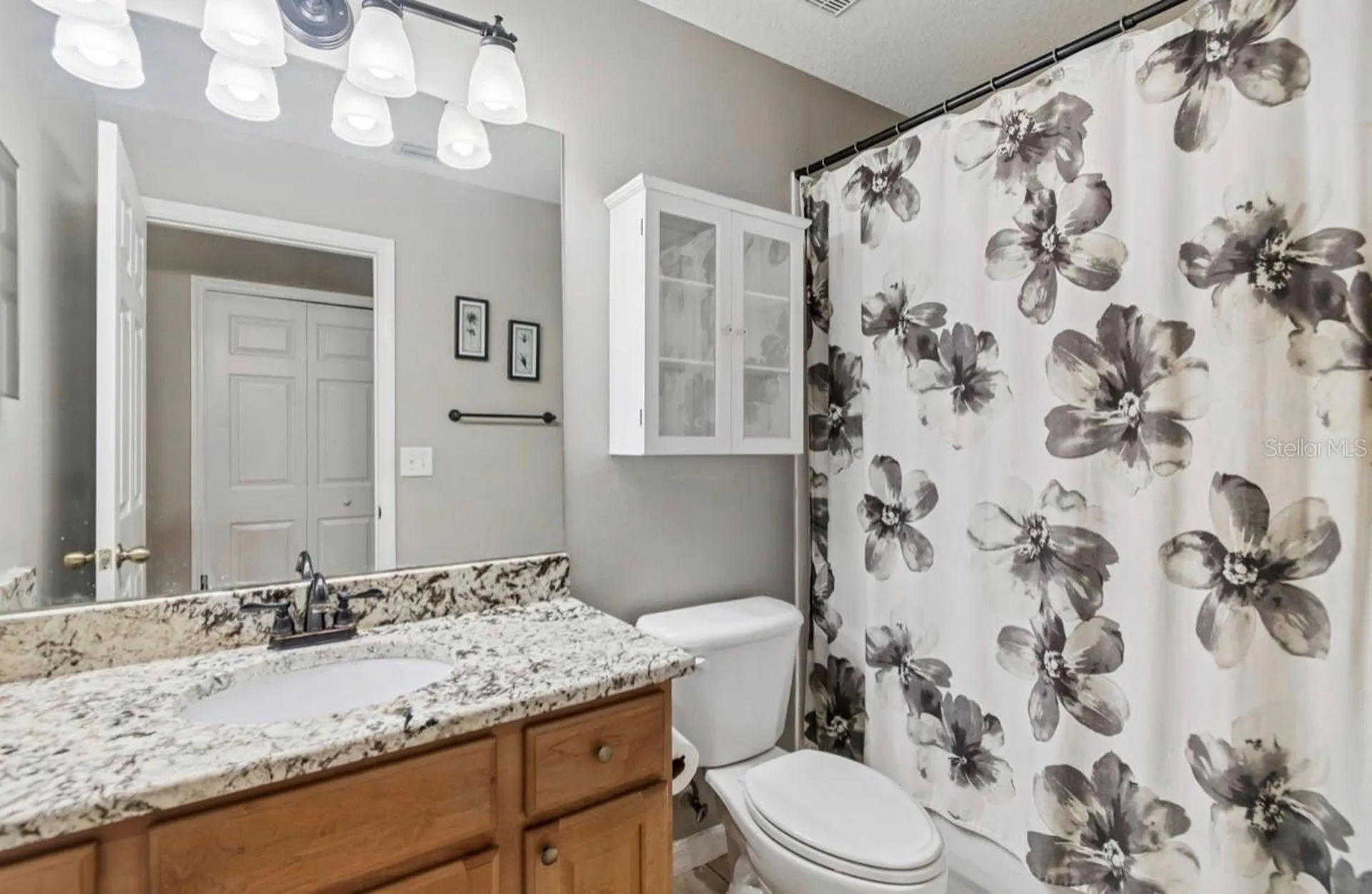 4734 Whispering Wind Avenue Tampa FL 33614