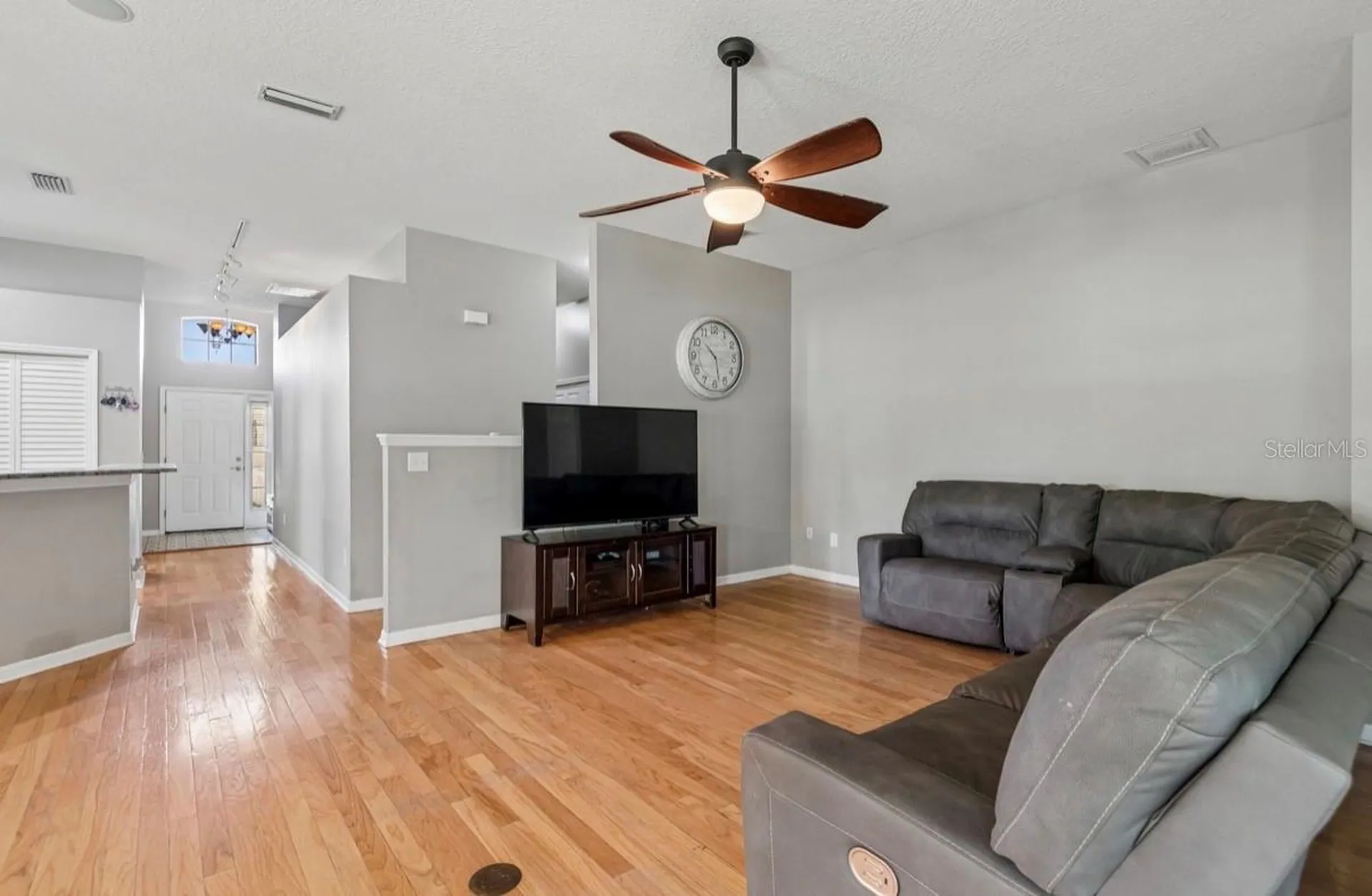 4734 Whispering Wind Avenue Tampa FL 33614