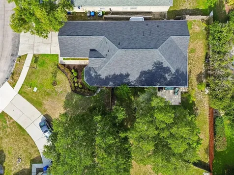 4734 Whispering Wind Avenue Tampa FL 33614