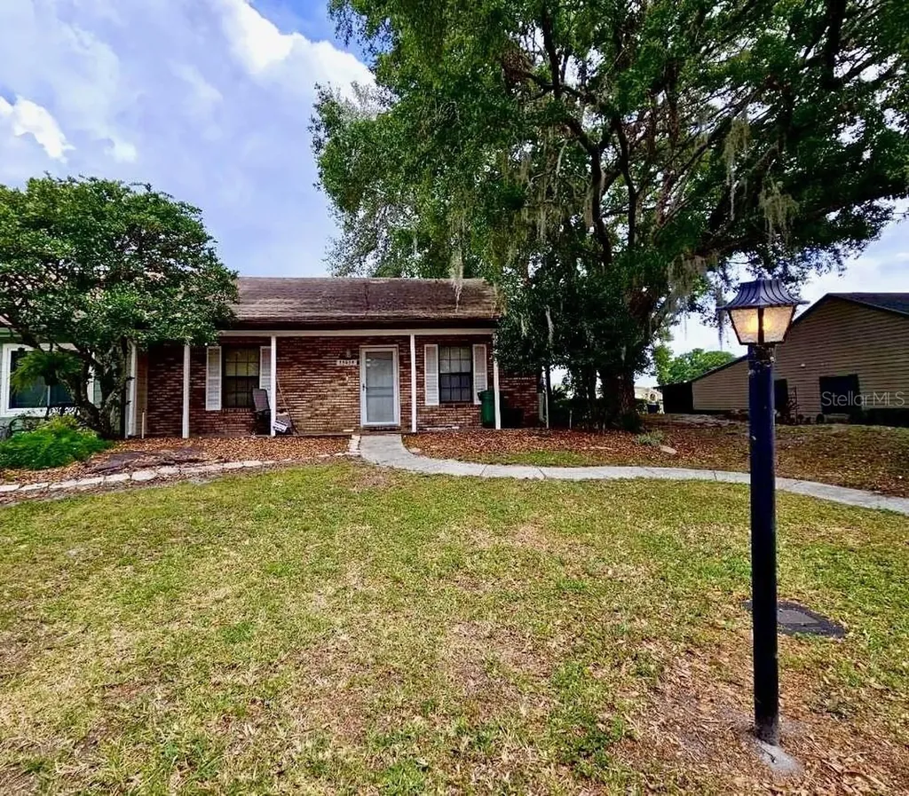 35058 Whispering Oaks Boulevard Dade City FL 33523