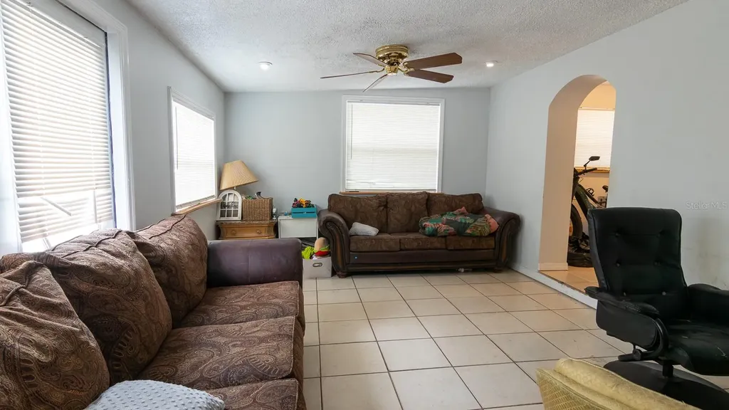 3731 Papai Drive Sarasota FL 34232