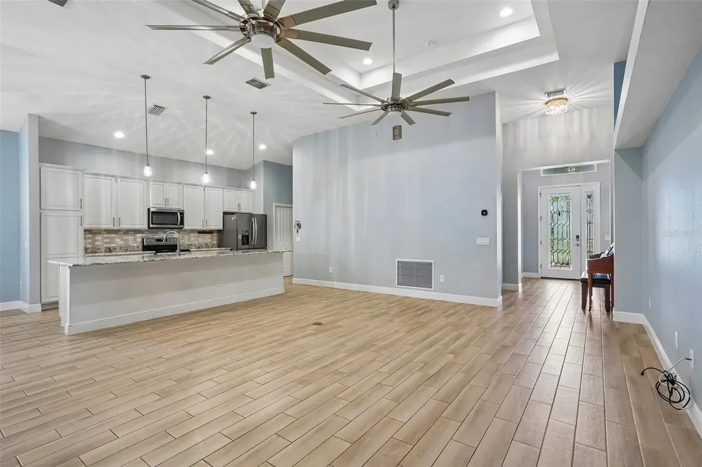 10339 Addison Shore Way Oxford FL 34484