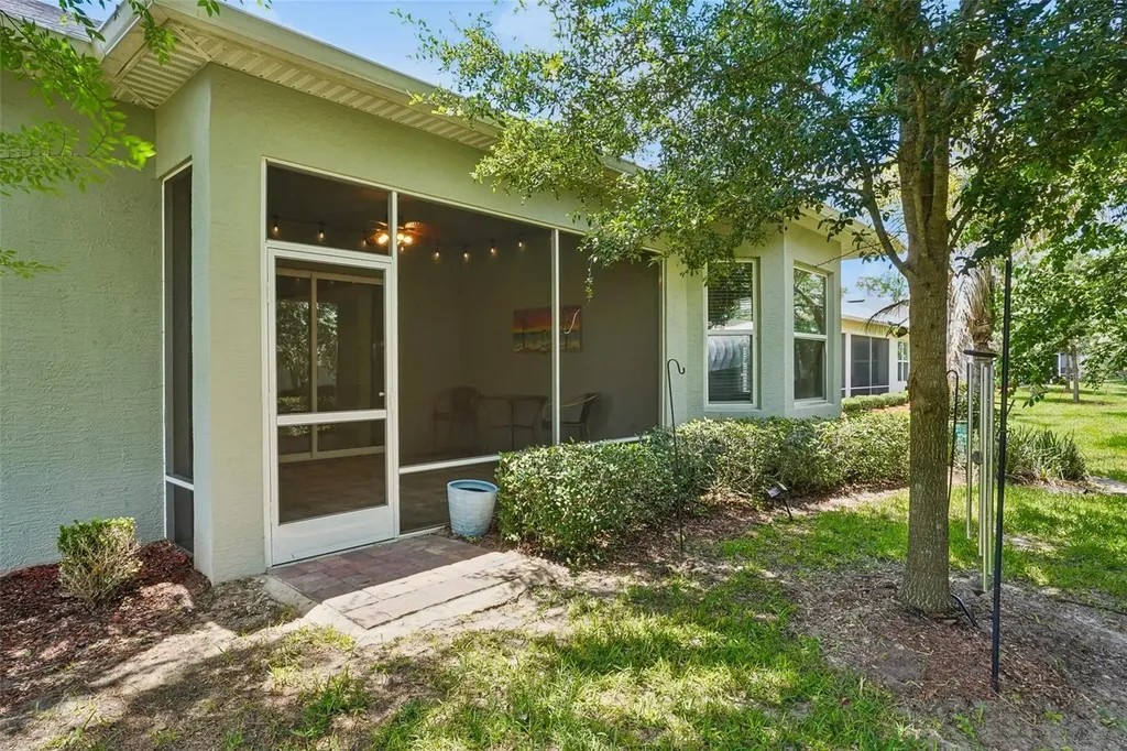 10339 Addison Shore Way Oxford FL 34484