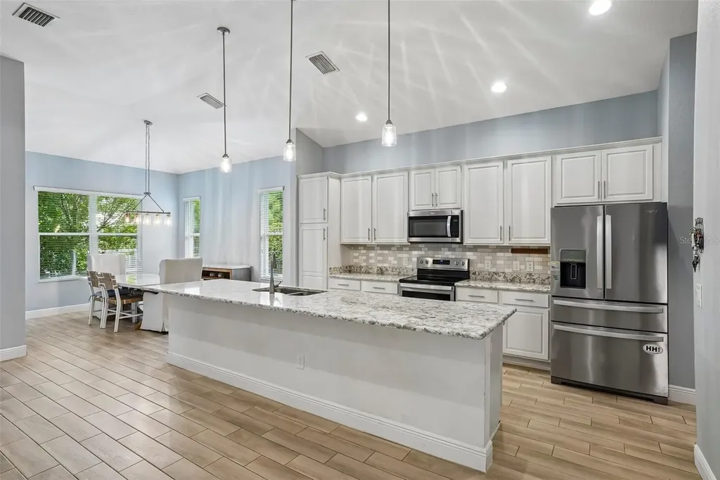 10339 Addison Shore Way Oxford FL 34484