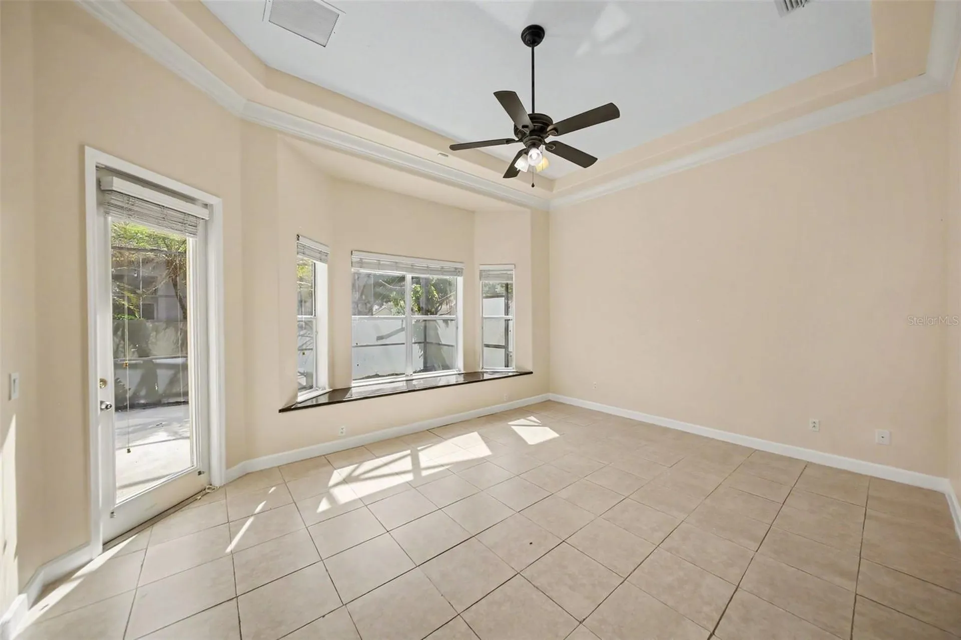 8219 Livorno Drive Orlando FL 32836