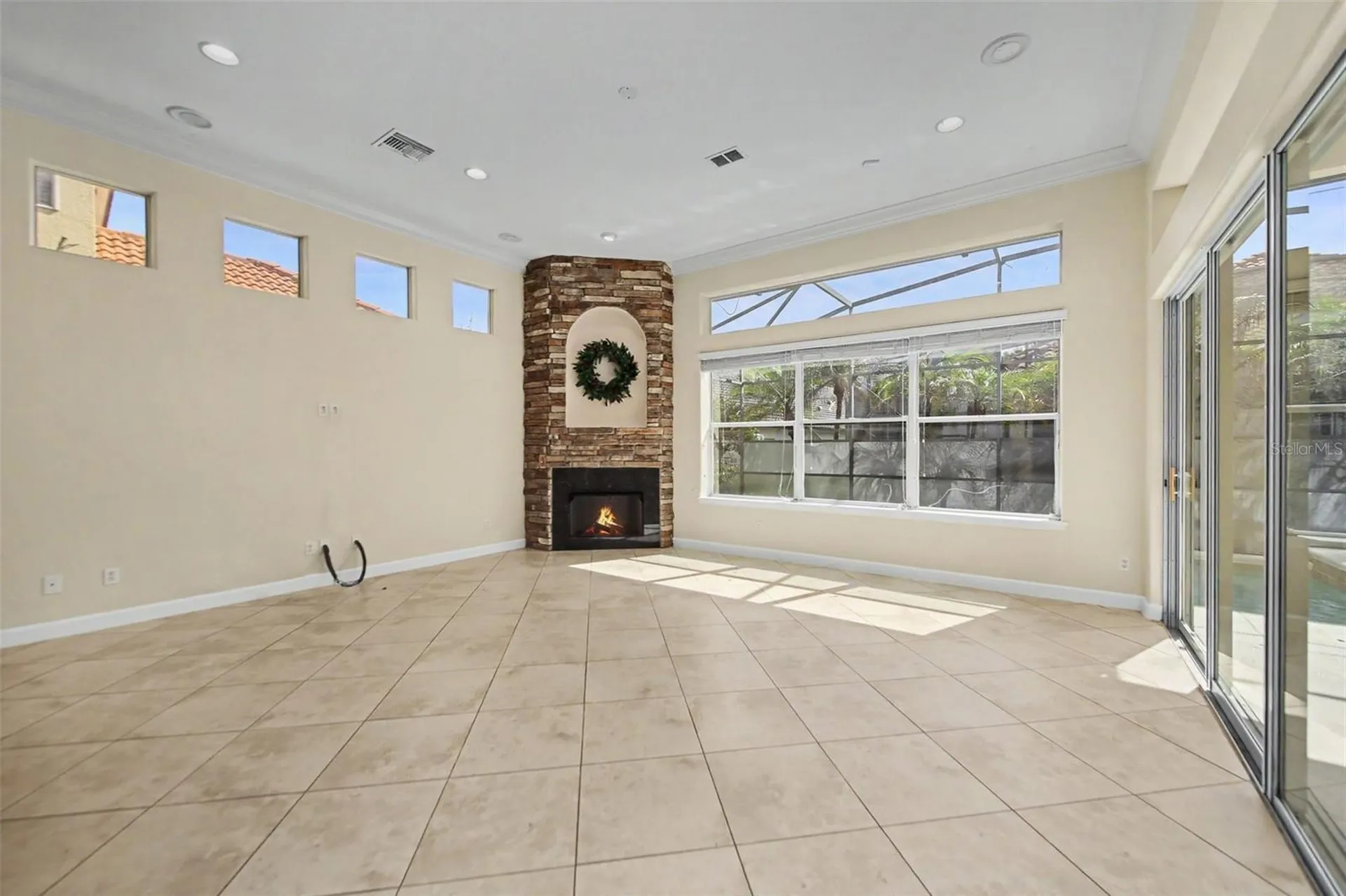 8219 Livorno Drive Orlando FL 32836