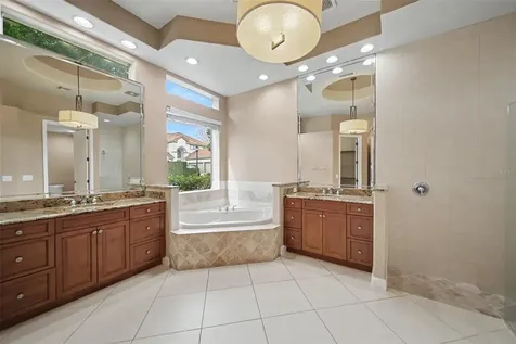 8219 Livorno Drive Orlando FL 32836