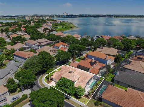 8219 Livorno Drive Orlando FL 32836