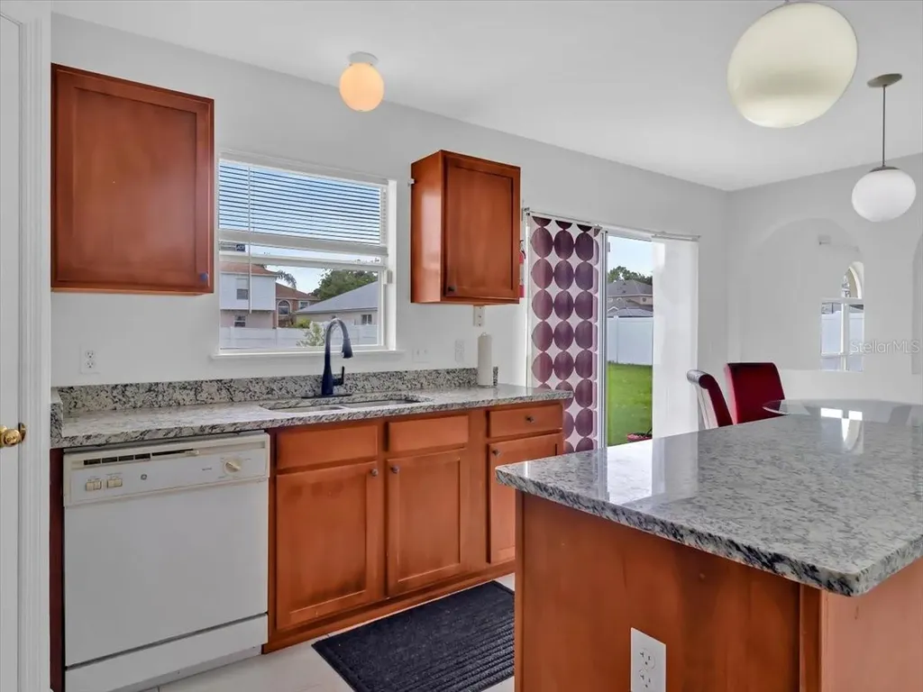 8294 Settlers Creek Loop Lakeland FL 33810