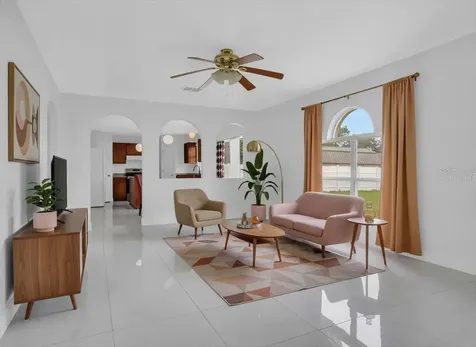 8294 Settlers Creek Loop Lakeland FL 33810