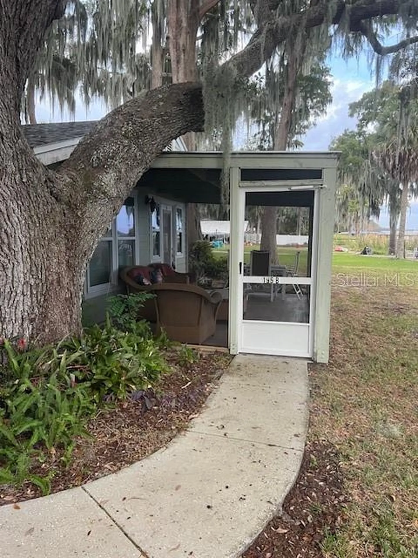 195 Mae Street Eustis FL 32726