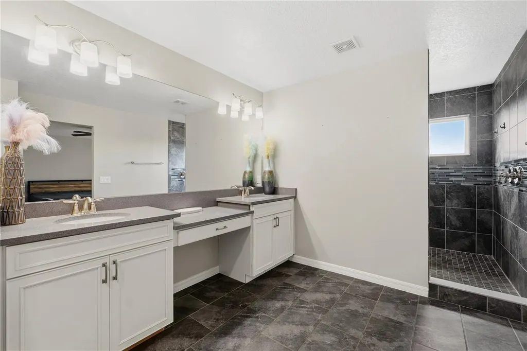 205 Aberdeen Street Davenport FL 33896