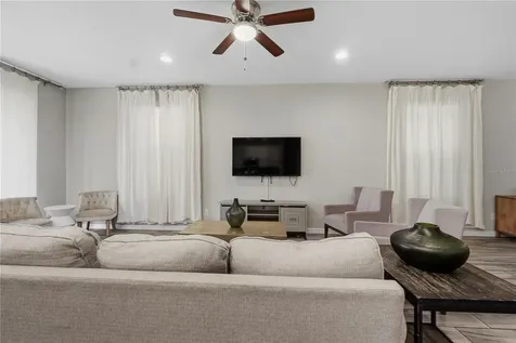 205 Aberdeen Street Davenport FL 33896