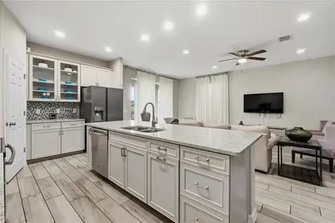 205 Aberdeen Street Davenport FL 33896